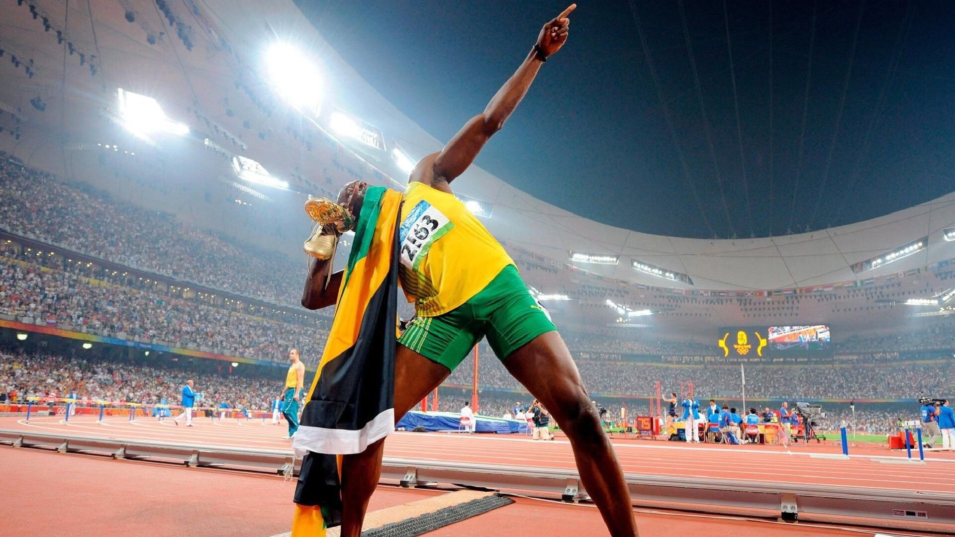 赛事技术创新应用：虚拟现实与AI助力比赛体验，虚拟现实国赛样题